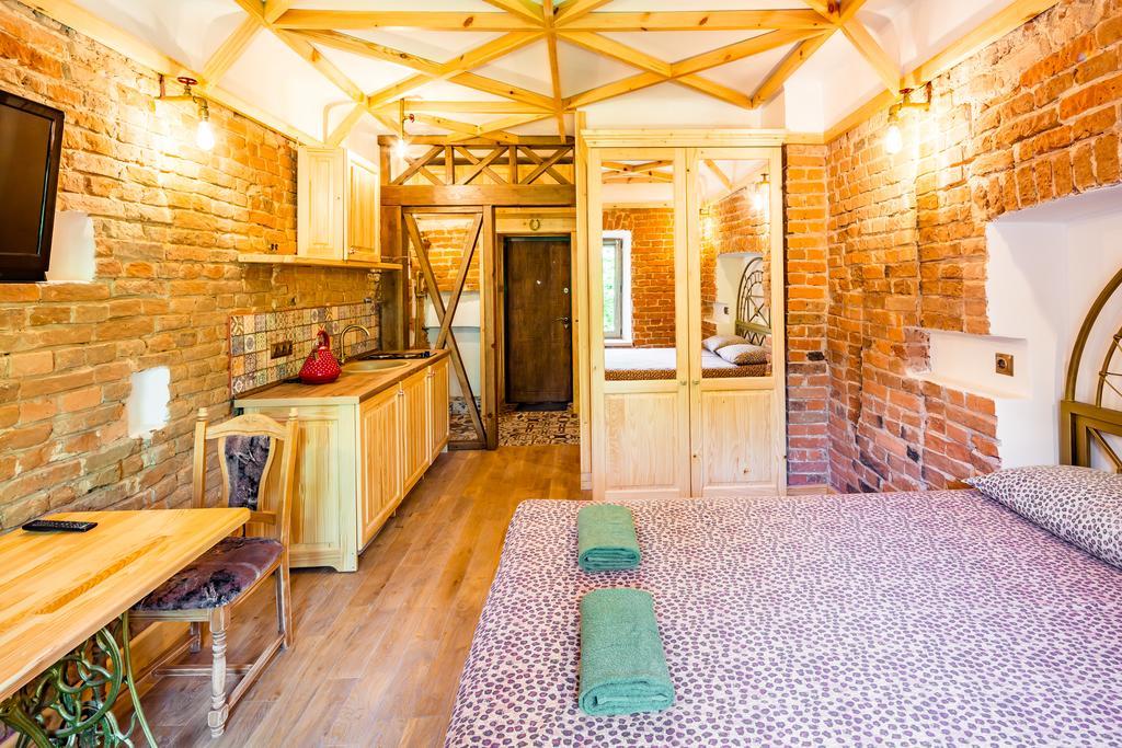 Nice Apartment Near Rynok Square Є Кондиціонер Світла Не Вимикали リヴィウ エクステリア 写真