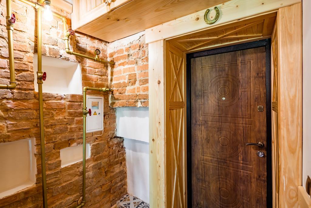Nice Apartment Near Rynok Square Є Кондиціонер Світла Не Вимикали リヴィウ エクステリア 写真